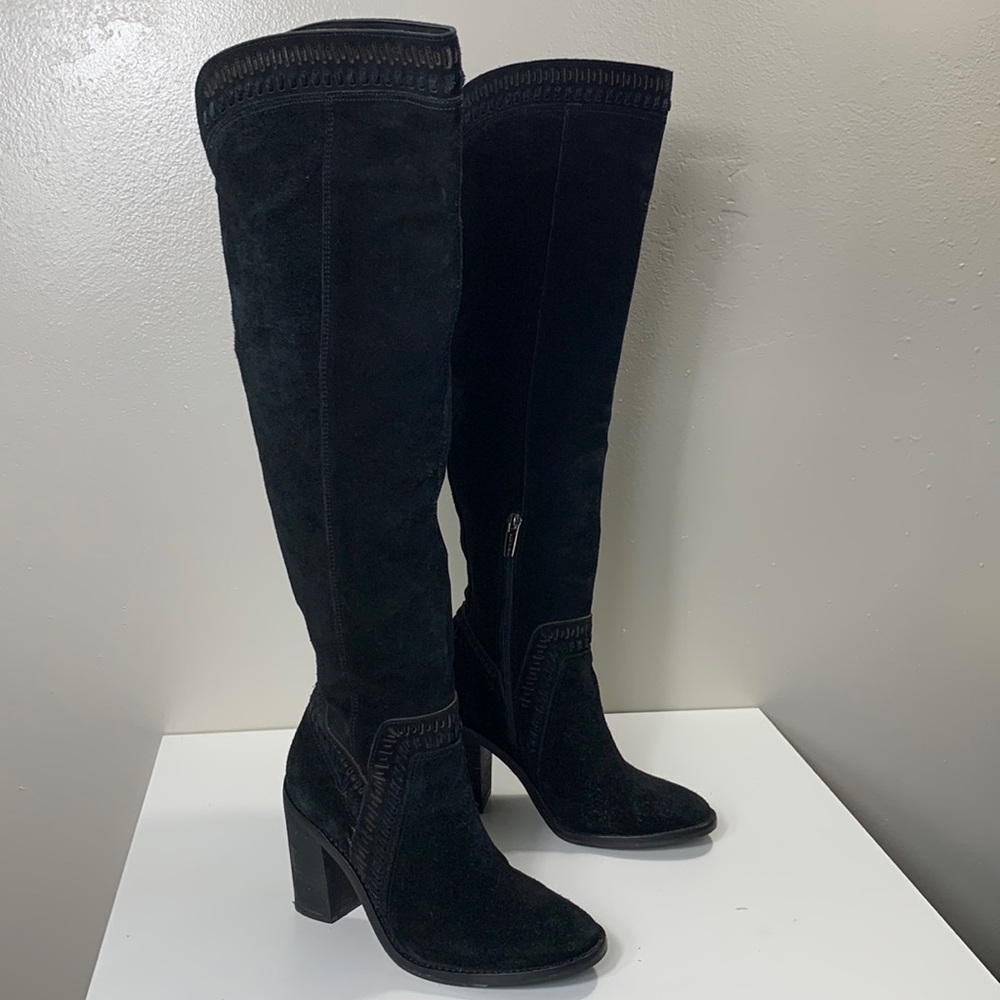 Vince Camuto black leather / suede boots size 6.5